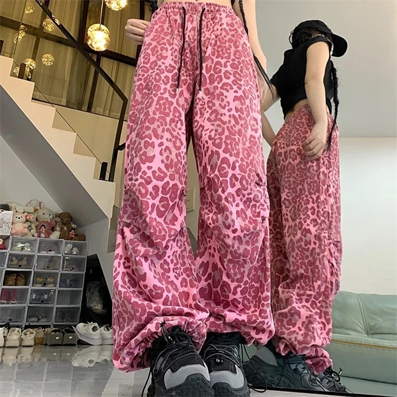 Womens American streetwear bag Y2k jeans girl retro Harajuku Trouser womens red leopard print Japanese 2000s wide leg pants Z260314