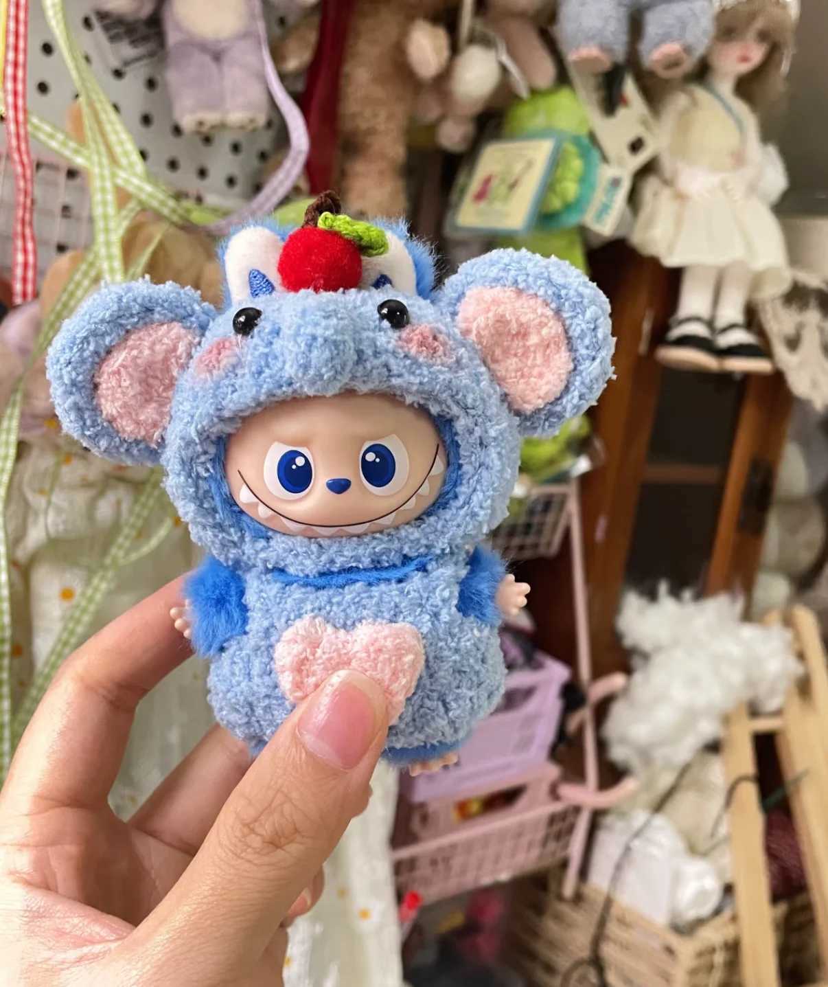 For 10cm mini Labubu 40 Pin For Love Series Clothes Animal plush clothing Labubu Cute Clothing Doll Accessories C250924