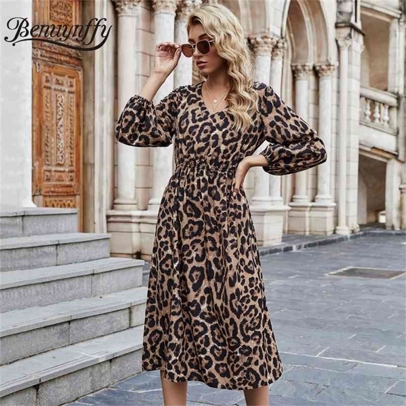 V-neck Leopard Print Elegant Long Dresses Women Spring High Waist 3/4 Bishop Sleeve Street A-Line Dress 210510
