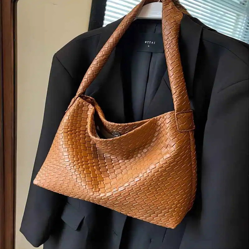 CGCBAG Simple ner y Handbag Womens Beer Capacity Shopping Shoulder Bag Fashion High Quality PU Leather 241008