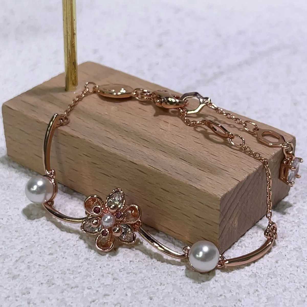 New Caramel Can Flower Crystal Jewelry High Quality Tassel Earrings Exquisite Necklace Ring Bracelet Wen Wedding S250924