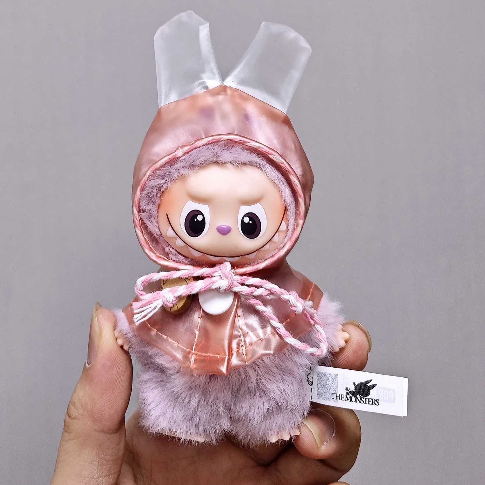 10cm Mini Labubu 40 Doll Clothes 4thGen 4Color Raincoat Yellow Bee Pink Rabbit Raincoat for Mini Labubu C250924