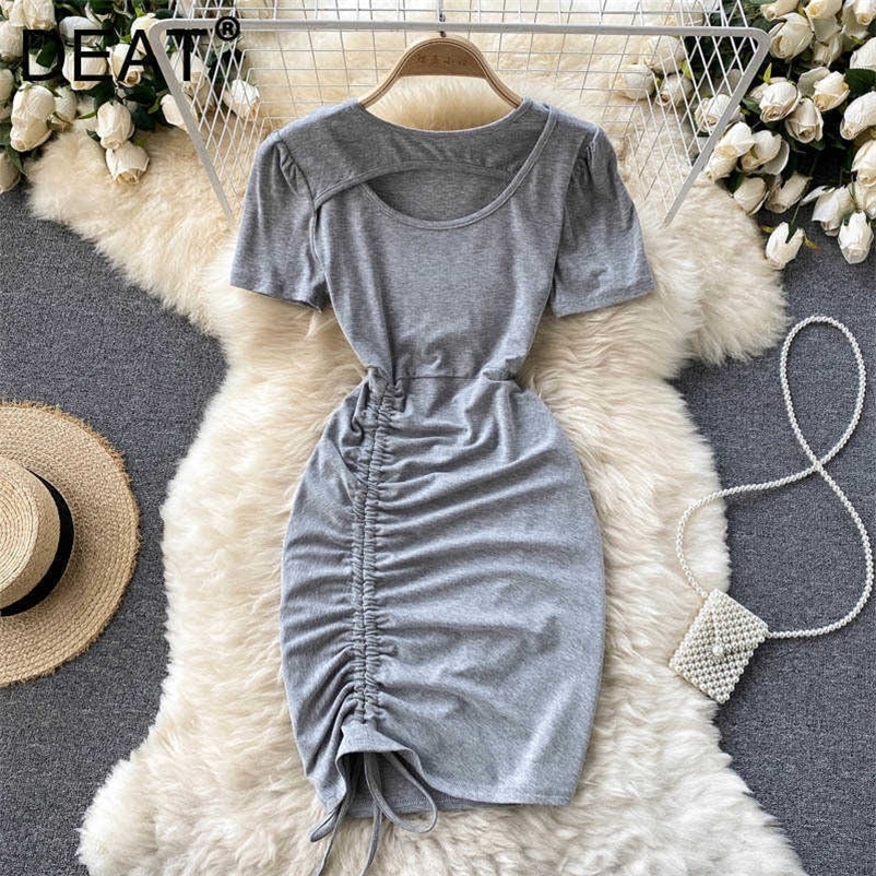 DEAT Women Drawstring Hollow Out Dress Round Neck Short Sleeve Arrivals Lady Sexy Fashion Spring Summer 11D1573 210709