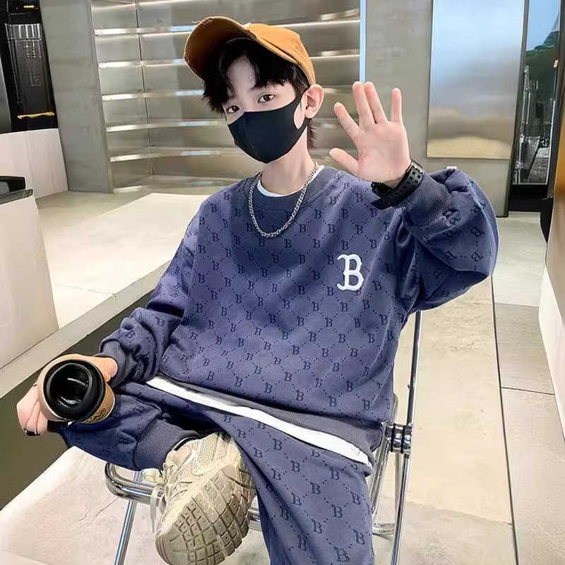 Boys Spring Outfit Set 2025 Childrens Letter Sweatshirt TwoPiece Set for Older Kids Trendy Brand Spring and Autumn Clothes Letter Print C250924