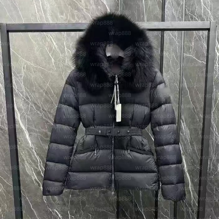 Women's Down Jackets Winter Outerwear Designer Luxury Parkas Genuine Fur Hooded Jackets for Women Outdoor Warmth Casual Tops Fashion Clothing