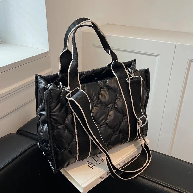 Fashion tote bag autumn and winter shoulder down comforter cotton ten letter backpack shopping travel large capacity ner 241008