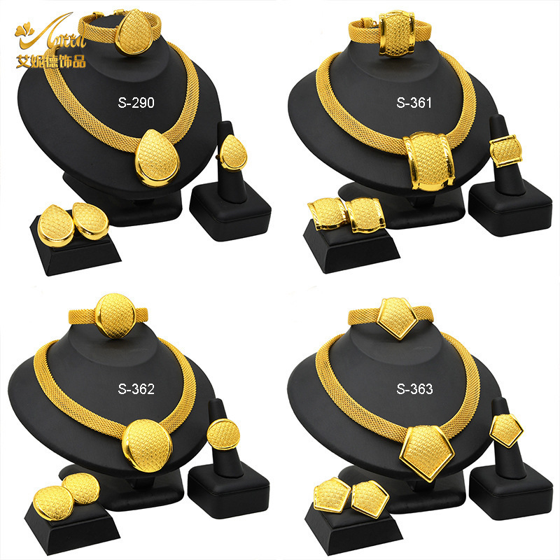 24K Dibai Gold Jewelry Bridal Necklace Bracelet Earring Ring Four Piece Womens Jewelry Set 230313