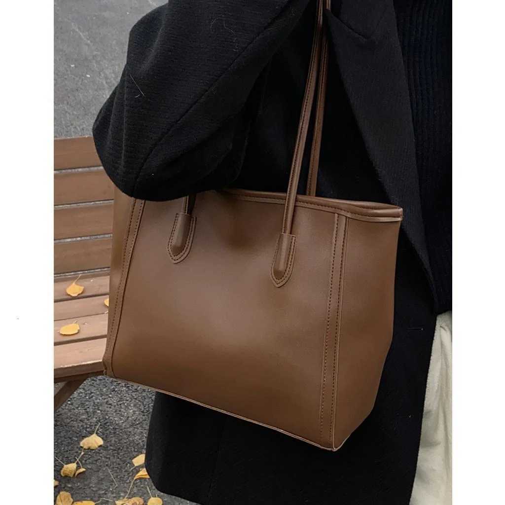 Shoulder Bags for Women PU Leather Handbags Ladies Black Hand Bag Ladies Large Capacity Casual Handbag 2025 New Fashion Vintage W250924