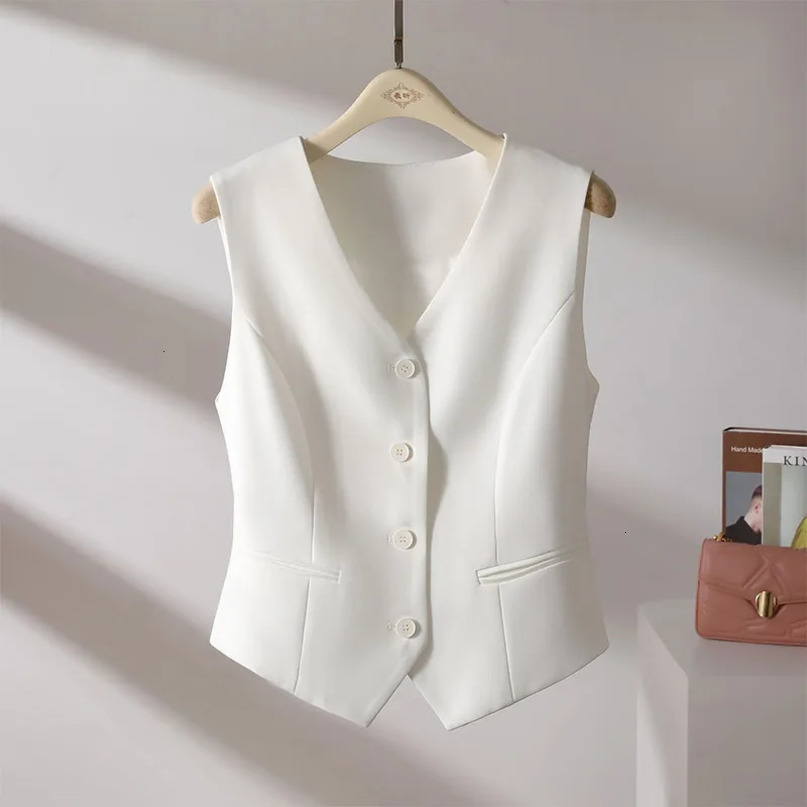 White Suit Vest Fall Casual Slim Reduce Waist Sleeveless Short Jacket Simple Fashion Senior Sense of for Women 240523