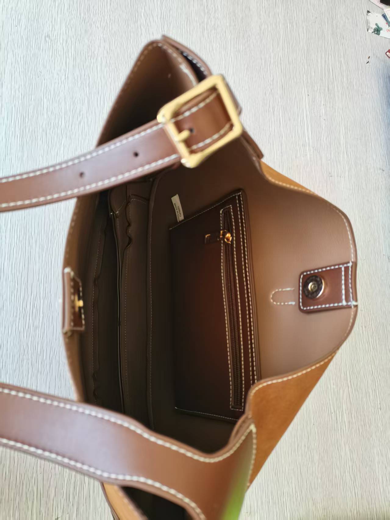 Women's Underarm Suede Equestrian Design Dumpling Tote Hot-Selling Handbag Crescent Bag Large 2025 Elegant Versatile New Trendy Ins Style