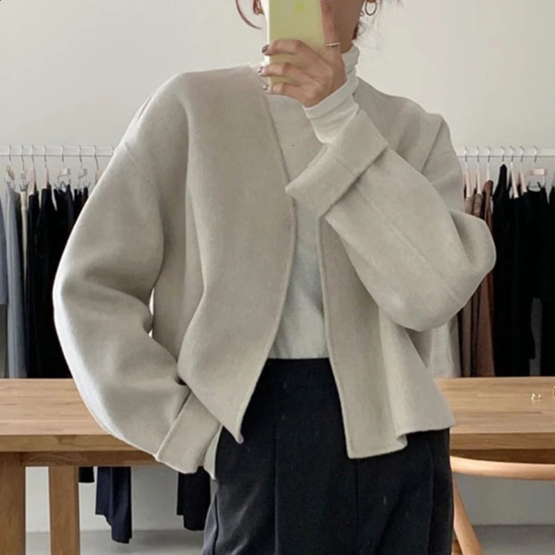 Clothland Womens Elegant Open Seam Wool Jacket Long Sleeve Vneck Classic Autumn Casual CA319 240826