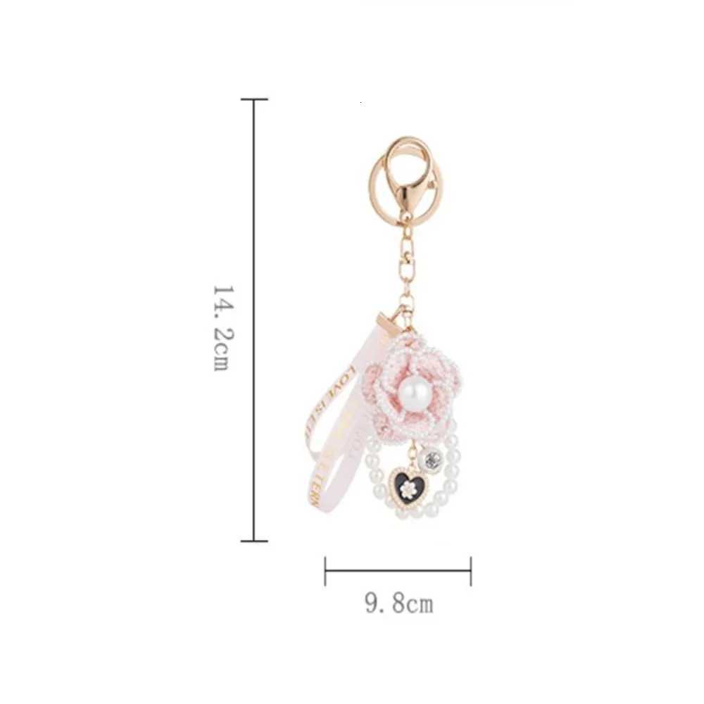 Fashion Fashion Pearl Chain Flower Weave Keychain Accessories Camellia Flower Car Key Ring Gift Pearl Chain Keyring Durable Boutique11 D250925