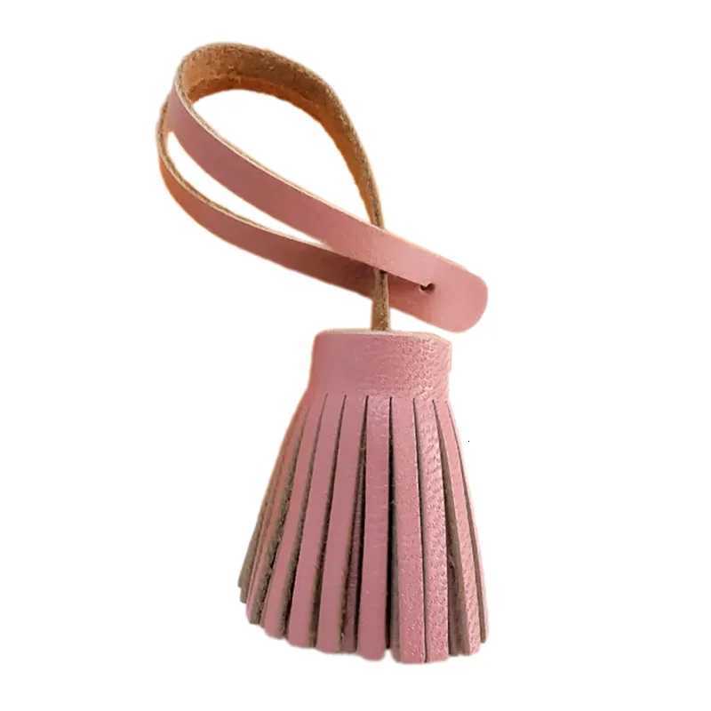 Handmade Luxury Leather Tassel Keychains For Handbag Mini Bag Charms Accories Decoration Porte Clef Wens Gift Bk Y250925jk