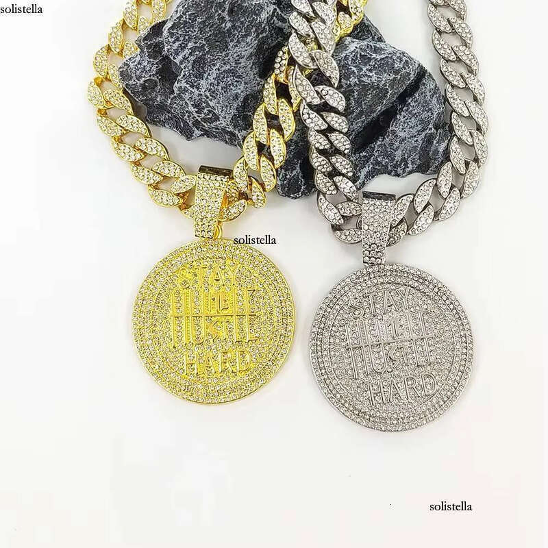 DHcollections Miami Chain Necklace With Pearl - Alloy Pendant For Various Ocns
