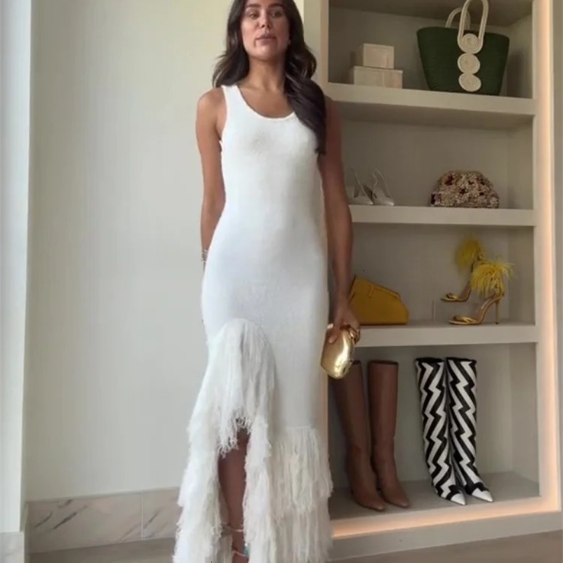 Womens Elegant Knitted Fringe Irregular Hem Dress Fashion Sleeveless Camisole Slit Slim Fit Robes Female Party Dresses 240703