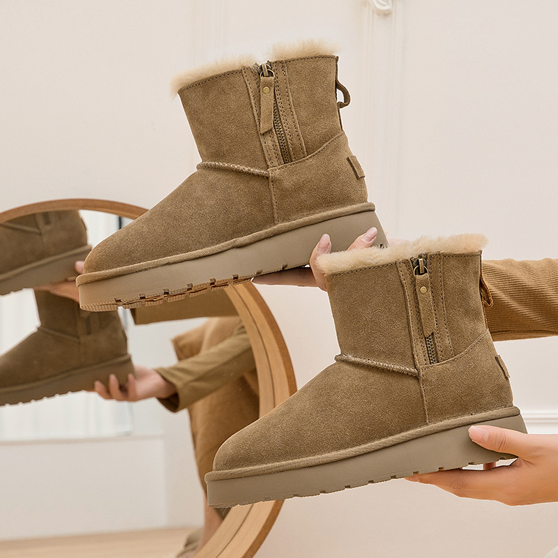 CE designer shoes Free shipping oxhide affordable luxury Winter anti slip snow boots with thick plush cotton shoes Delicate yellow plain