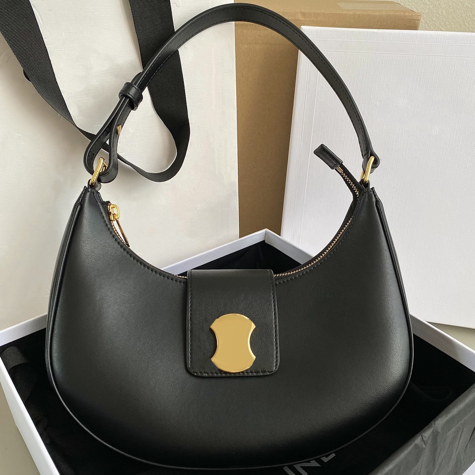 Luxury handbags Designer bags AVA Underarm bag Womens leather crossbody Shoulder Bag fashion bag Clutch 10A quality tote bag lady half moon Evening Bags Wallets