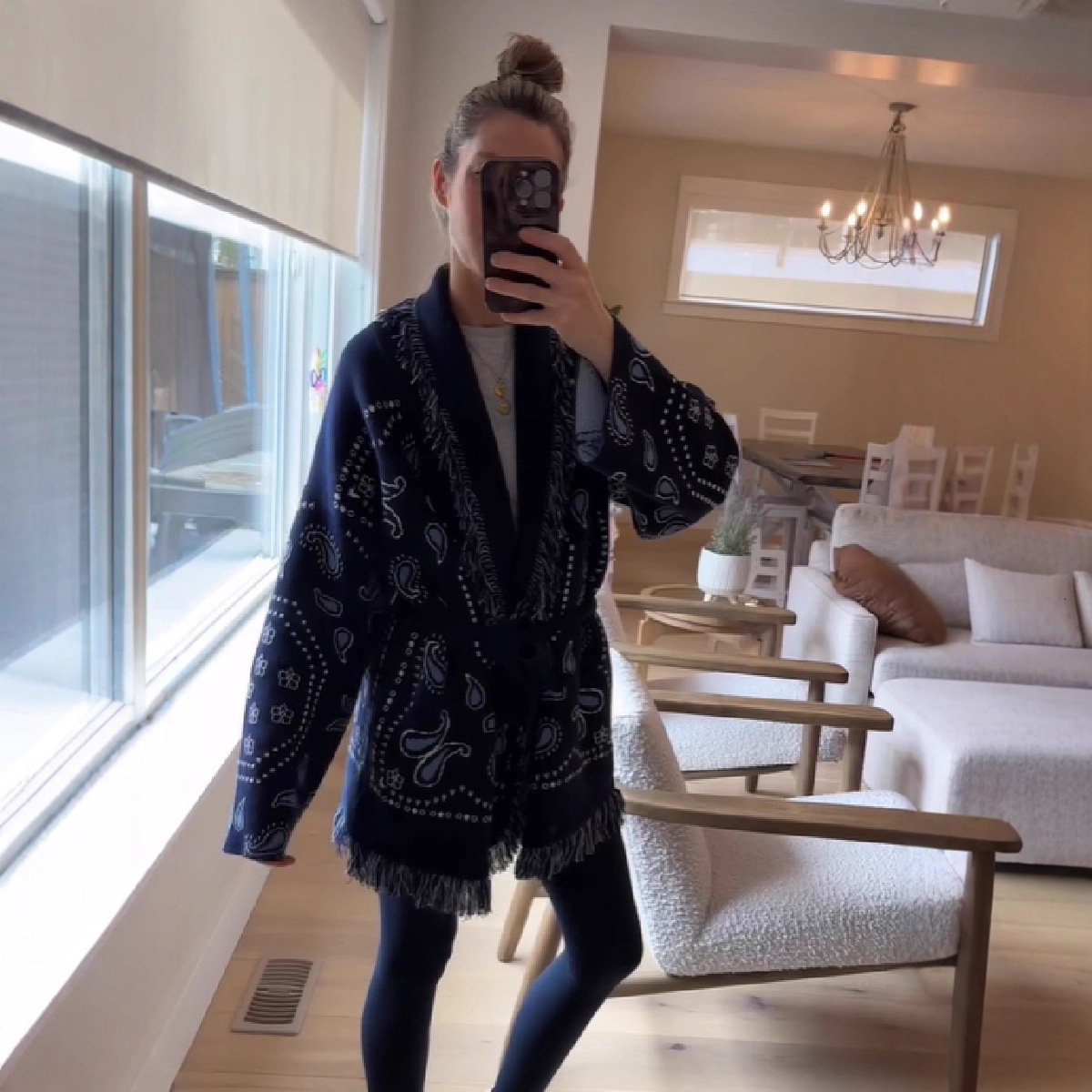 Autumn Winter Style Oversized Tassel Shawl Cardigan Sweater Womens Versatile Casual Slimming 250925