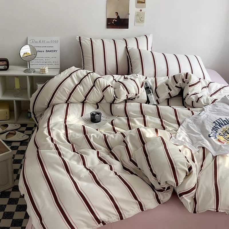 Bed Linen Bed Sheets Set Stripes Duvet Suit Cover Set Quilt Cover Bed Sheet Quilt Sets Queen Size INS Blogger Comforter Sets Z250925