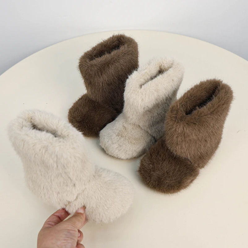 Girls Fluffy Short Boots Soft Fur Kids Fashion Plush Beige Ankle Boots Warm Versatile Winter Children Causal Cotton Boots 241219