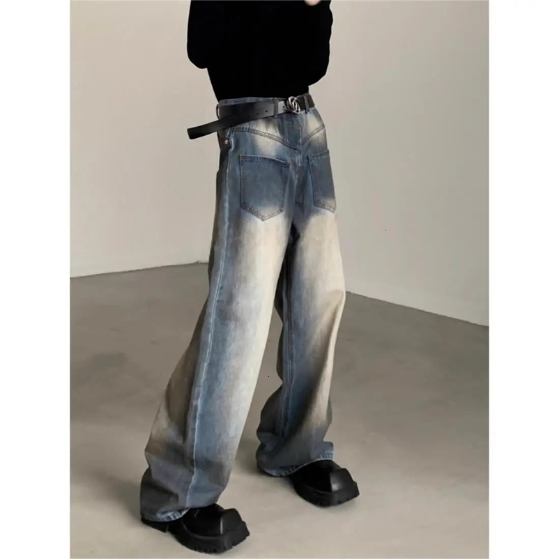 Trendy hip-hop loose fitting American street men and women washed personalized retro straight leg wide leg casual jeans y2k 240429