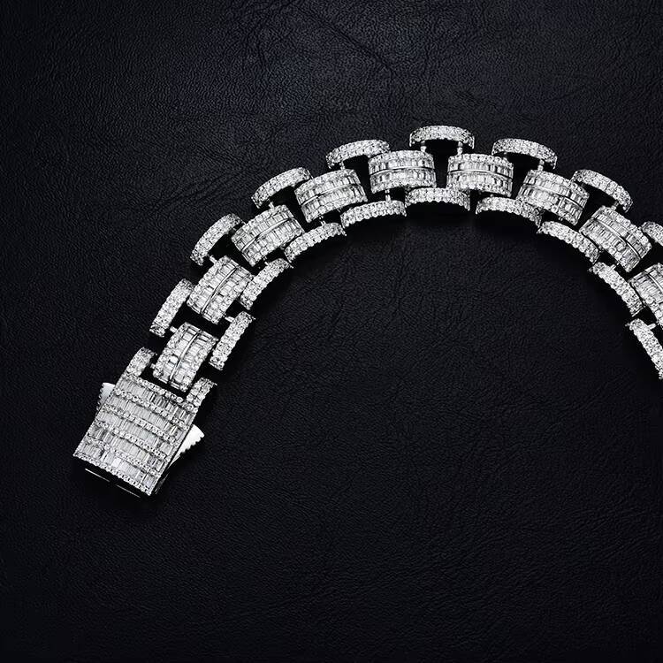 JWY Customized Trend High Quality 925 Brass Moissanite Hip Hop Necklace Chains Silver Plated Copper New Arrival Cuban Link Chain 1pcsopp Bag