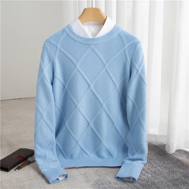 CAIXINGLE Round Neck Large Plaid Knitted Sweater Mens High-End Woolen Sweater Pullover Loose Comfortable Top 240809