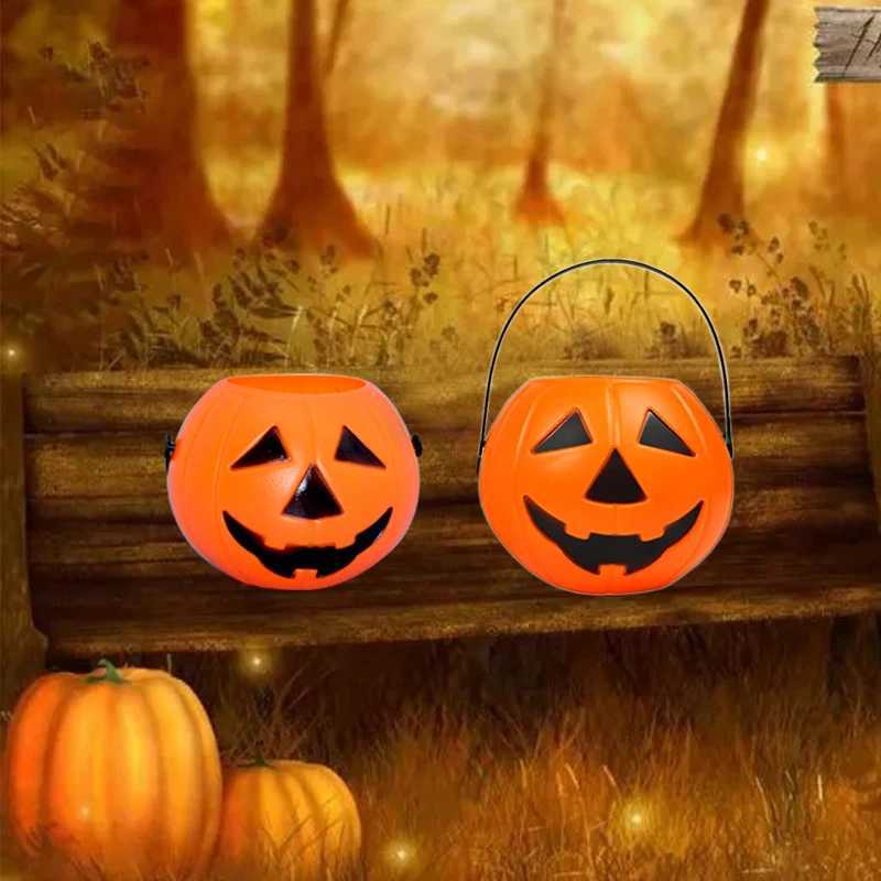 2pcs Halloween Pumpkin Bucket Portable Pumpkin Lantern Candy Basket Decorative Pumpkin Pails with Halloween Party Favor J250925