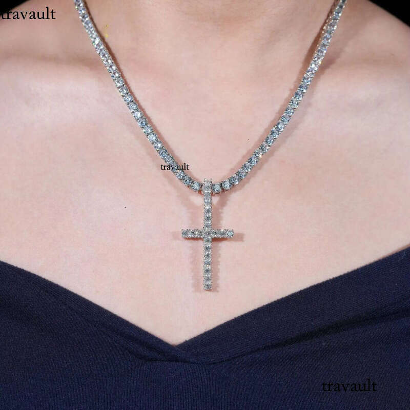 RTS Fine Hip Hop Iced Out 3MM Round Cut Sier VVS Moissanite Jewelry Cross Pendant