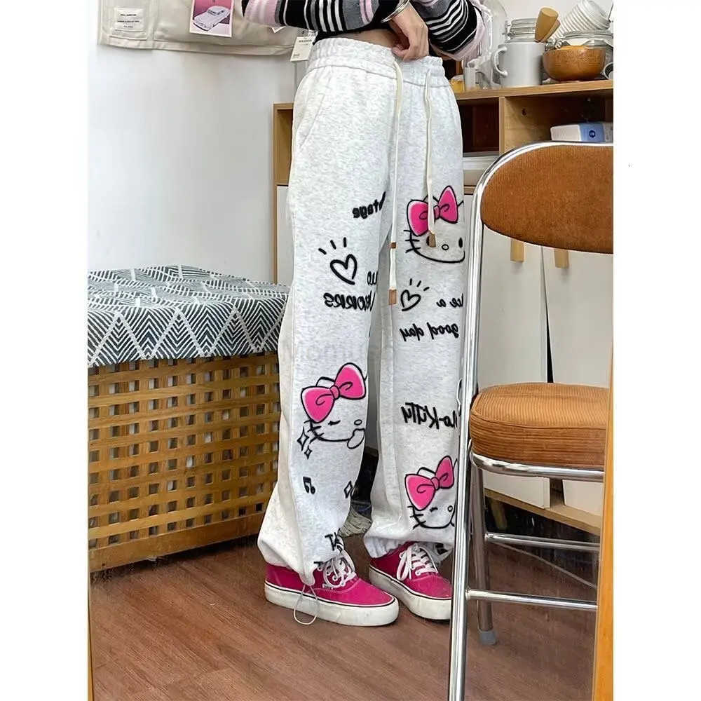 Sanrio Hellokitty Graffiti Straight Pants Cute Loose Wide Leg Pants Women Y2k Casual Sweatpants Women Summer Korean Fashion Gift L250925