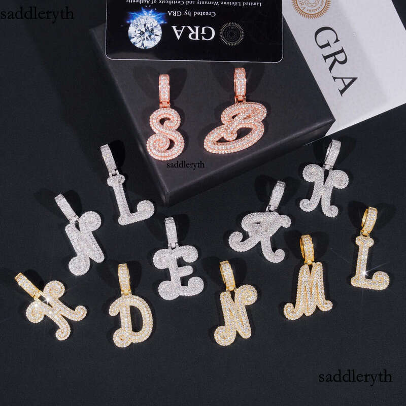 Hot selling new personalized letter hip-hop with sier Mosonite GRA certificate pendant that can pass through a dia pen