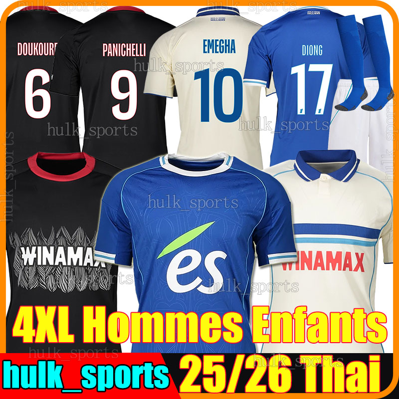 4XL 2025/26 RC Strasbourg Alsace soccer jerseys EMEGHA PANICHELLI K.PAEZ DOUKOURE G.DOUE AMO GODO MOREIRA JR. CHILWELL BARCO men kids kits socks sets football shirt
