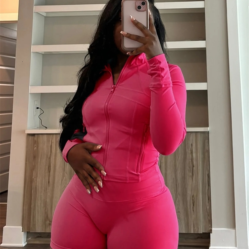 Womens sports shorts set sexy womens elegant two-piece club outfit set 250422
