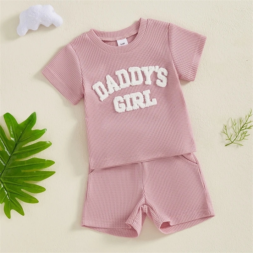 Adorable Baby Girls Floral Print Sleeveless Top and Ruffle Shorts Set Stylish 2 Piece Outfit for Summer Fun 250219