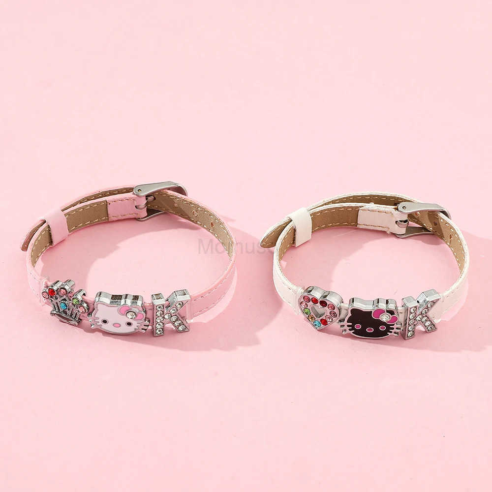 Sanrio DIY Handmade Bracelet with Hello Kitty Pendant Cute Summer Couple Bracelet for Girlfriend Cartoon Inspired Jewelry L250925
