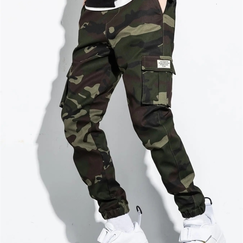 Men Camo Print Flap Pocket Cargo Pants 240126
