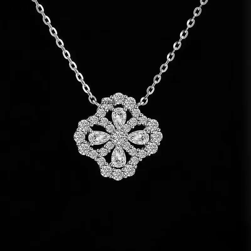 Vana Fashionable Versatile Clavicle Chain Sterling Sier Claw Set Moissanite Four Leaf Clover Pendant Fine Jewelry Necklace