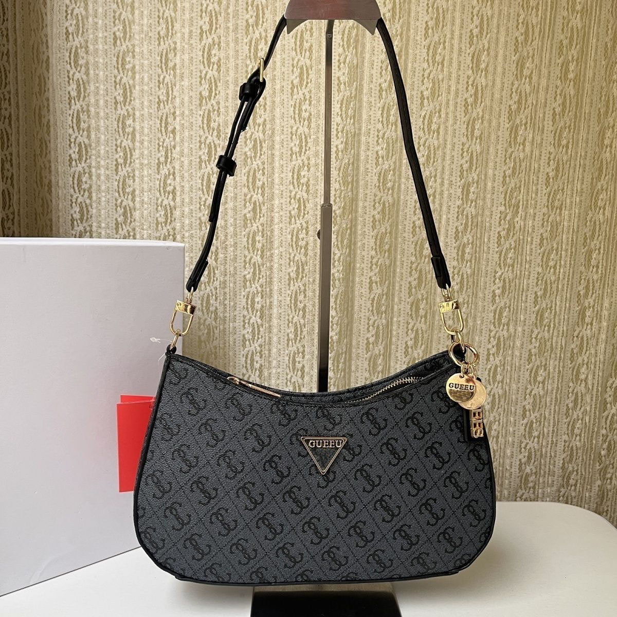 Shoulder Bags Designer bags Woman Hobo Gs handbag Tote Bag Luxury guess Shopping Bag Half Moon Crossbody bag Womens underarm bag