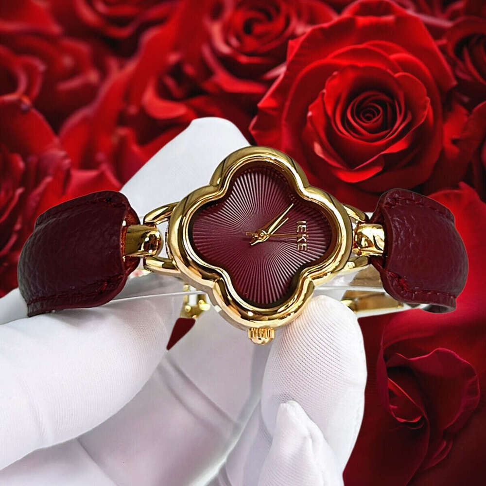 Four-leaf Clover for Women New Ankola Red Bracelet Style Women's IEKE Watch 88250