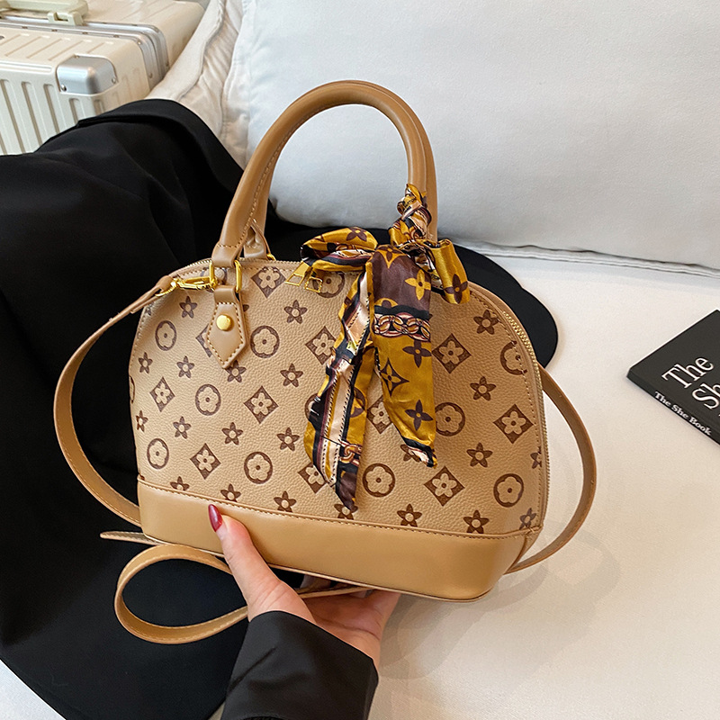 free shipping hot designer bag Autumn new trend fashionable texture embossed single shoulder cross body shell bag for woman black pink blue white gree