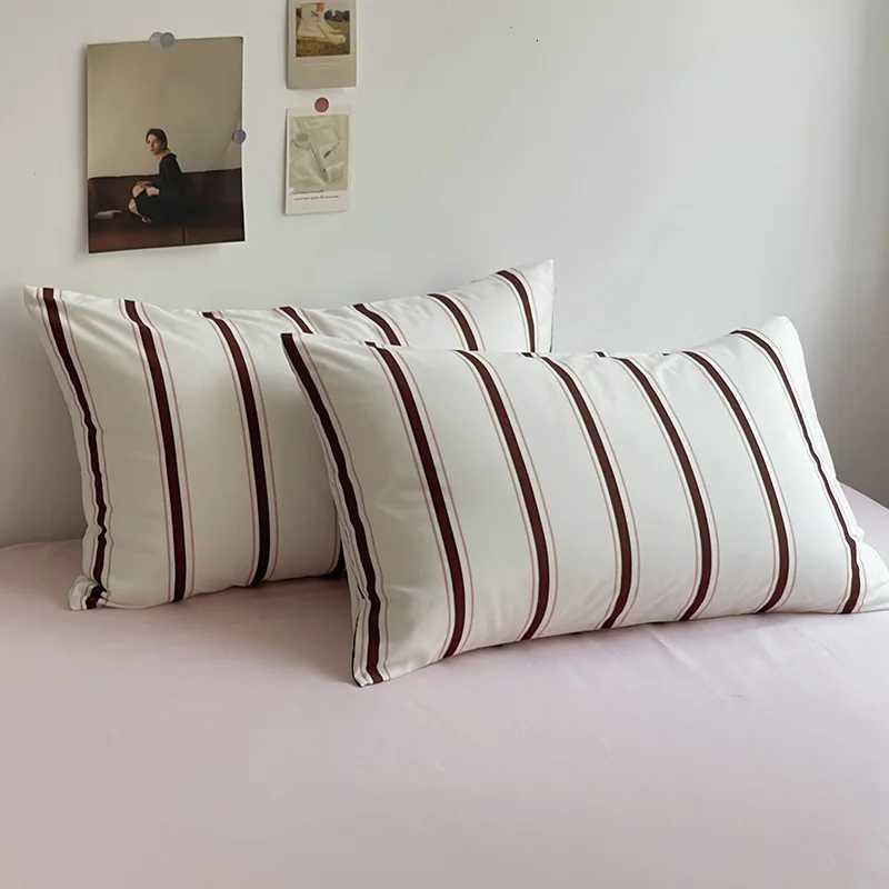 Bed Linen Bed Sheets Set Stripes Duvet Suit Cover Set Quilt Cover Bed Sheet Quilt Sets Queen Size INS Blogger Comforter Sets Z250925