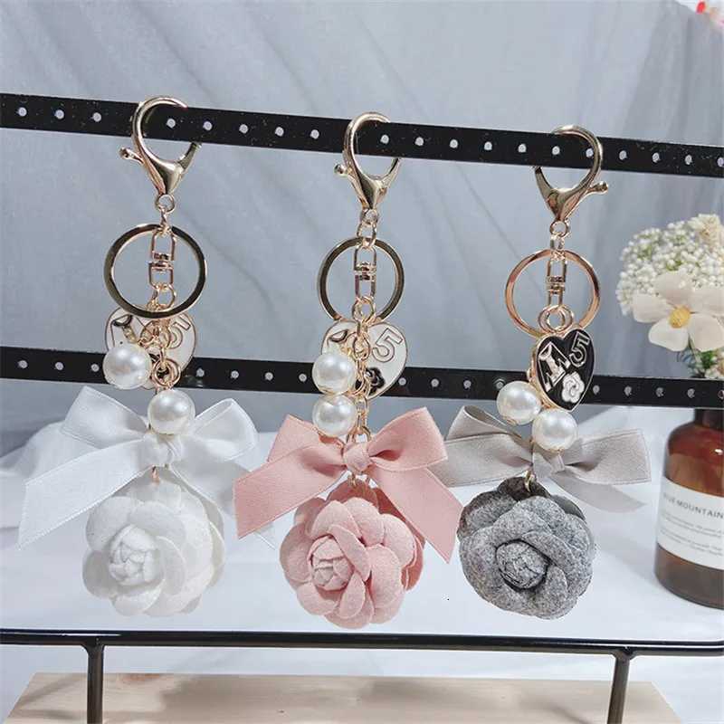 Fashion Luxury Heart Camellia Bow Tie Car Key Chains Women Bag Handbag Pendants Keychain Gift Jewelry19 D250925