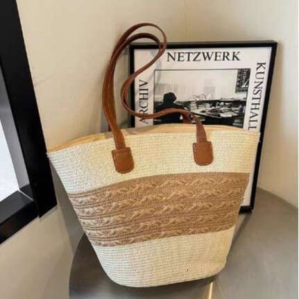 Handmade Straw for Women 2025 New Large Capacity Elegant Woven Handbag Shoulder Underarm Beach Bag