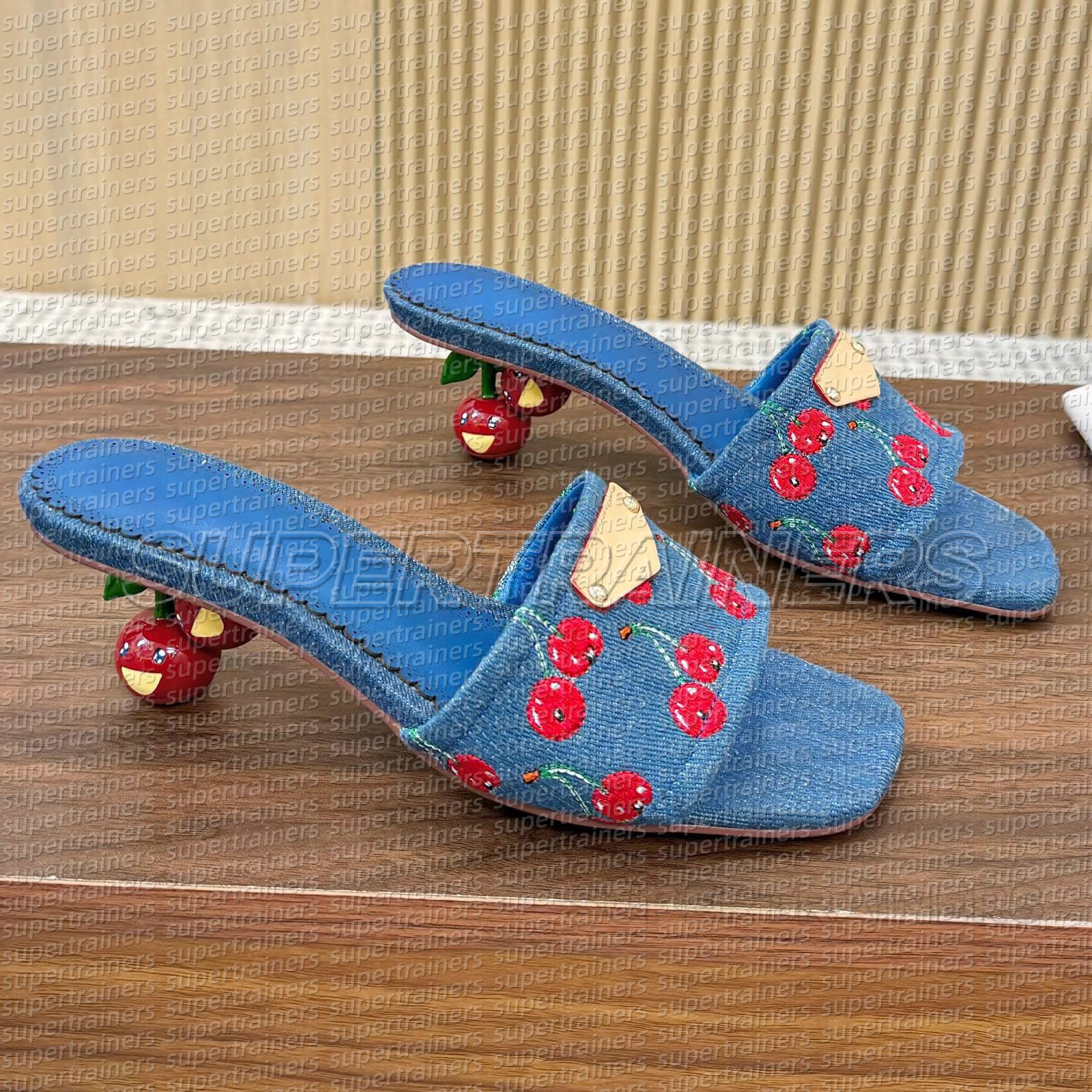 Designer cherry sliders heels luxury heel denim blue pink heels slides kitten heels womens sandals summer beach mules designer woman embroidery top quality sandals
