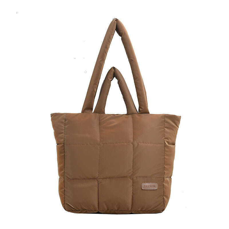 Designer Bag Luxury Bag New Large Shoulder Bag Capacity High-End Cotton Jacket Short Trip Down Outdoor Single Shoulder Handheld Tote For Women