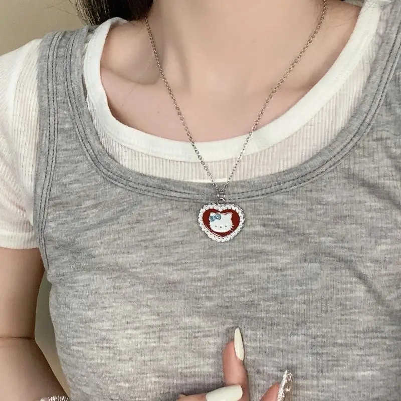 Sanrio Cartoon Heart Hello Kitty Pendant Necklaces Fashion Shining Zircon Cute Cat Necklace For Women Jewelry Accessories Gifts L250925