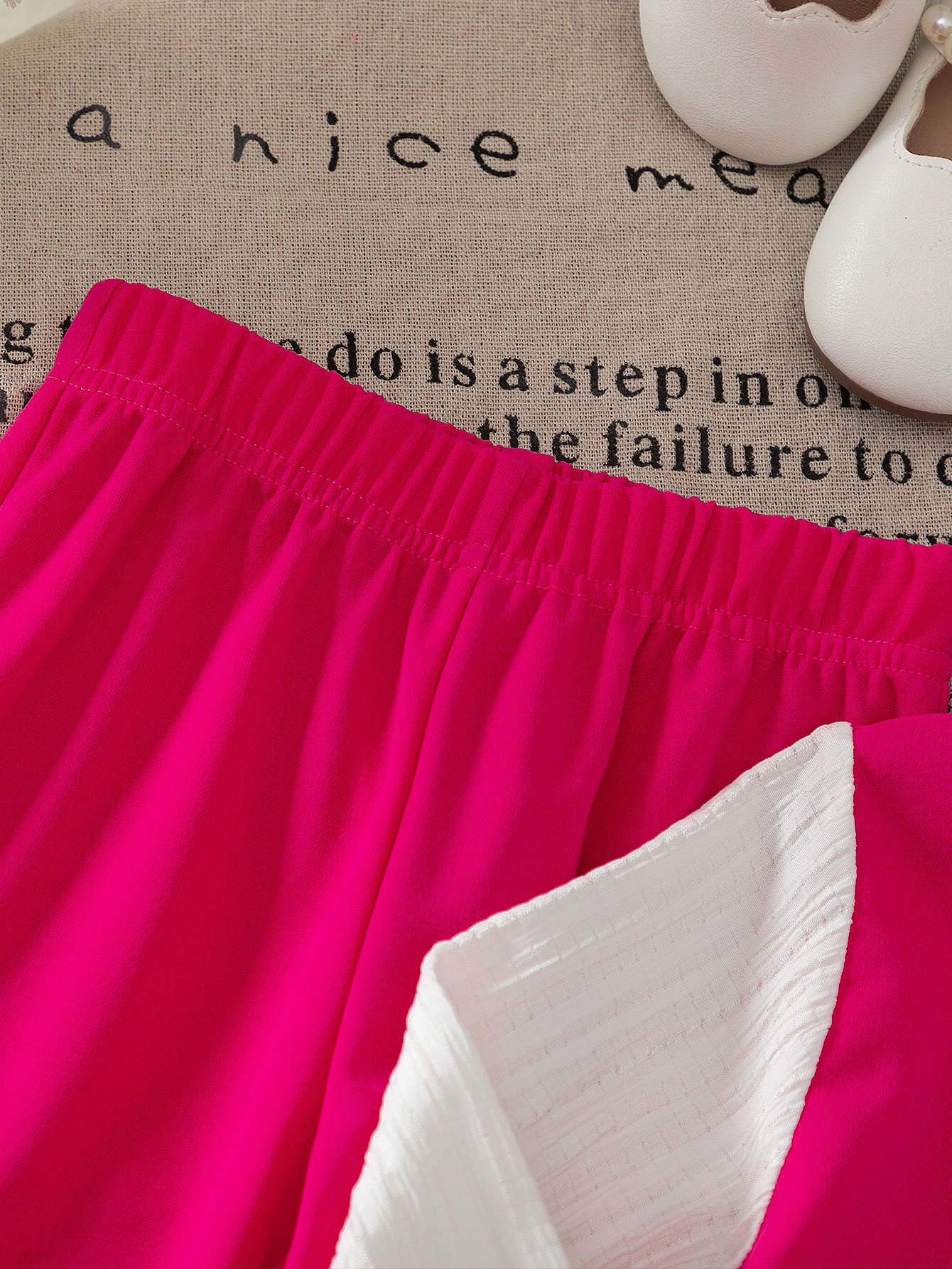 Toddler Girl 2pcs Set: Ruffled Collar Top with Flower Applique & Pearl - Embellished Pink Pants, Elegant Outfit-2944