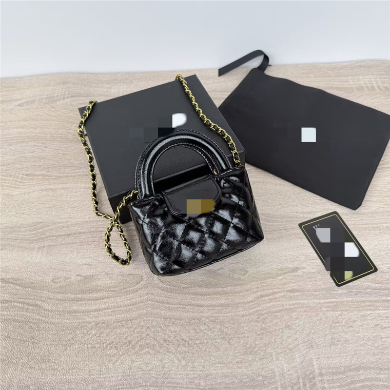 The New Counter Vip Gift Is A Diamond-shaped Chain Hand Shoulder Crossbody Bag