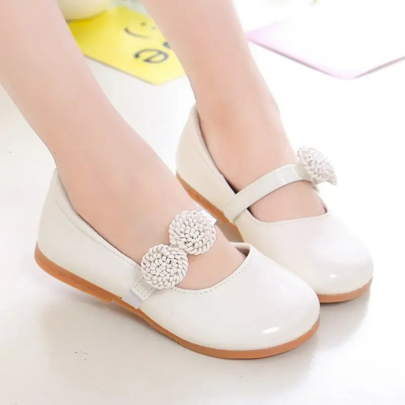 Kids Leather Shoes for Girls School Black Beige Shoes Floral Flower Girl Flats for Wedding Party Children Mary Janes Princess 250528