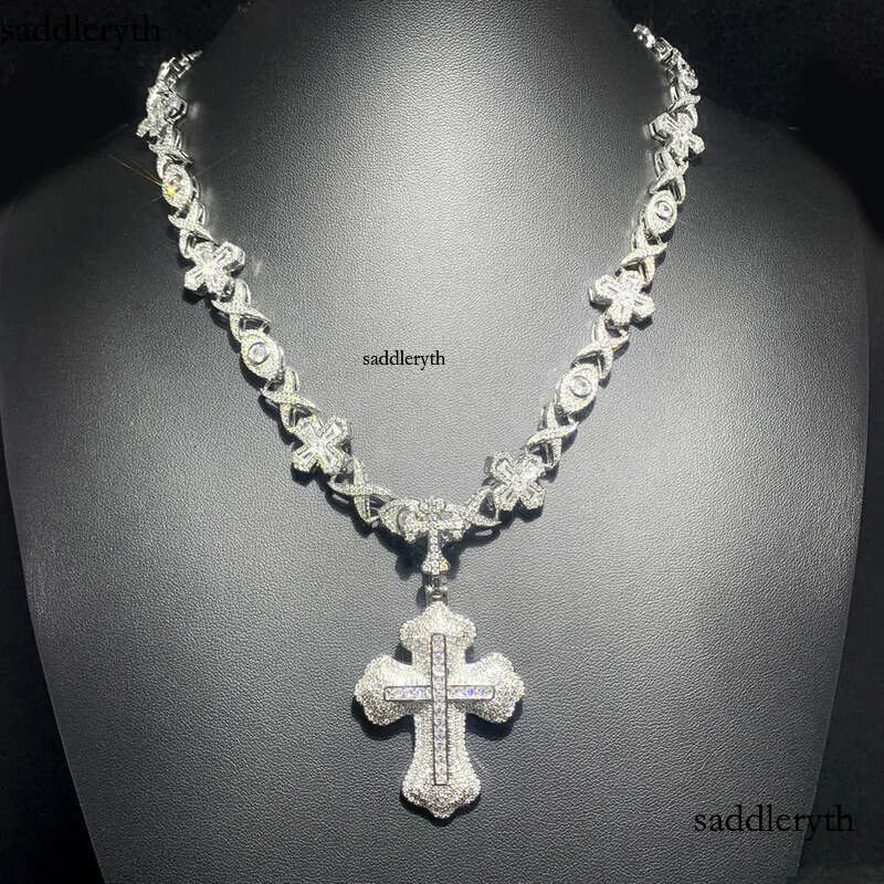Hip Hop Pendant with Eye Cross Cuban Chain Necklace 5A Zircon Mens Jewelry